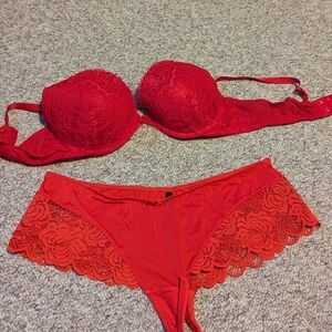 Victoria's Secret Red Lace Bra Intimates